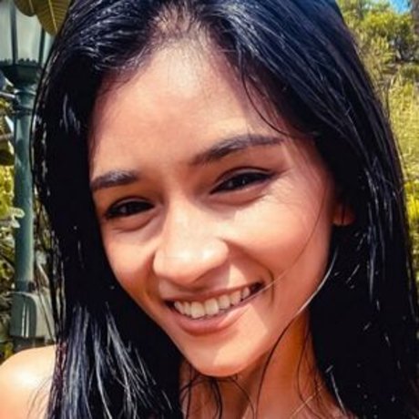 Bellathaimodel star sexy images