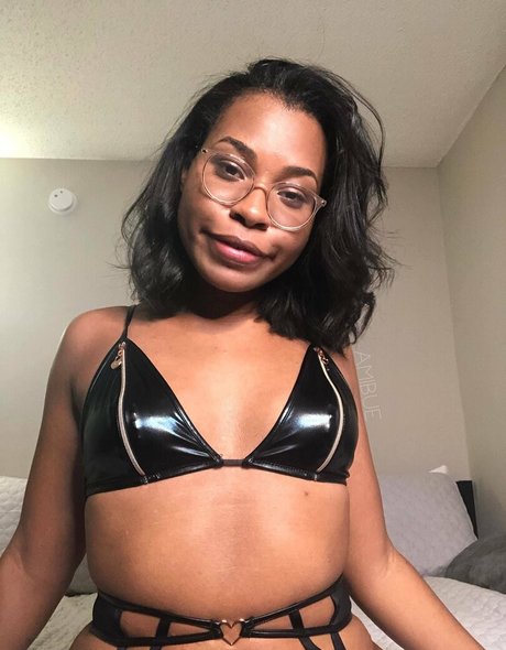 amibuefree beautiful pornstar pics