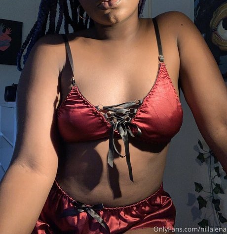 nillalena perfect model photos