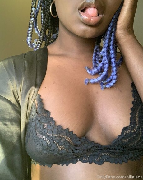 nillalena star nude picture