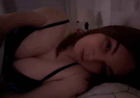 ju eileen adult star img