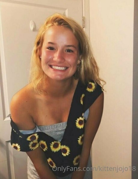 Kittenjojo18 beautiful model pictures