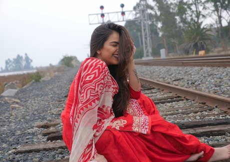 Sukh Bains free star picture