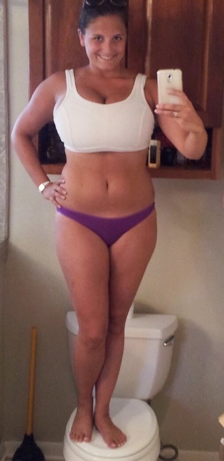 Avery Harwood exclusive star galleries