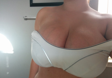 Avery Harwood pornstar xxx images