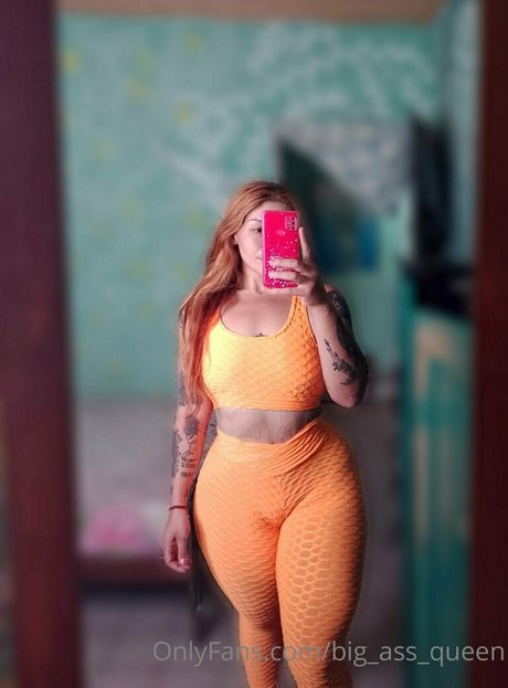 big ass queen exclusive star images