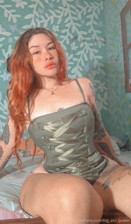 big ass queen pornstar naked pic