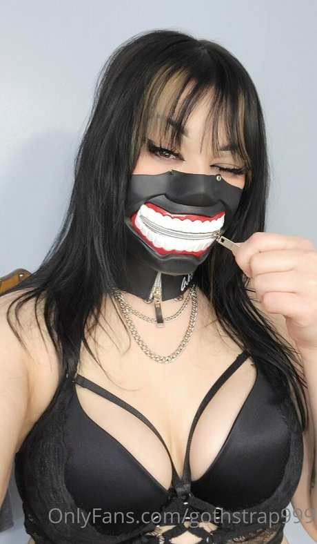 gothstrap999 pretty actress pictures