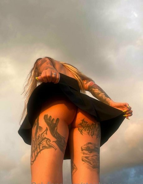 steishaginnesvip nude star pic