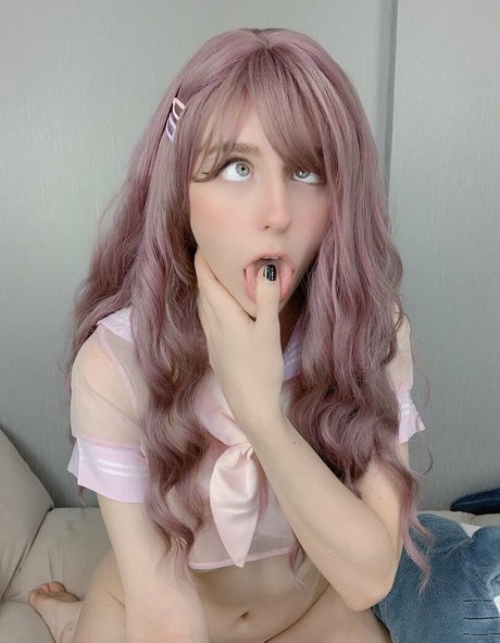 tulpinafree erotic pornstar picture