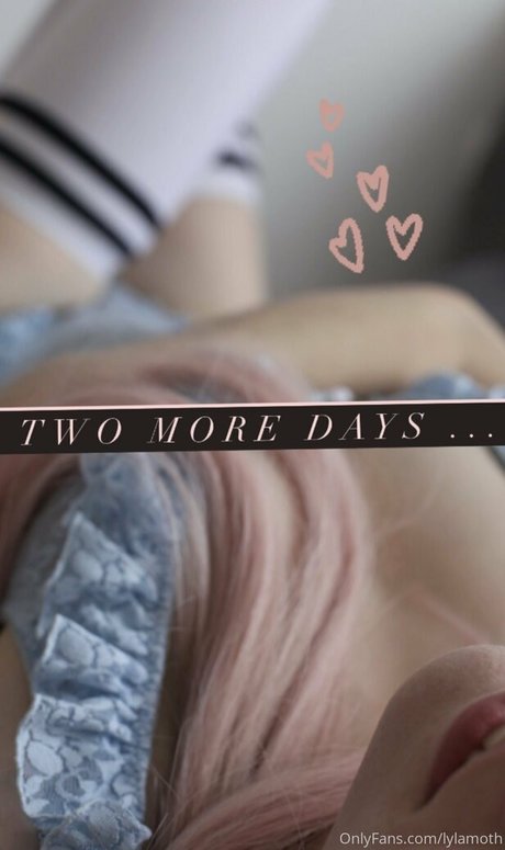 lylamoth model sexy galleries