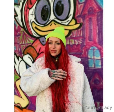 yourredlady model top pictures