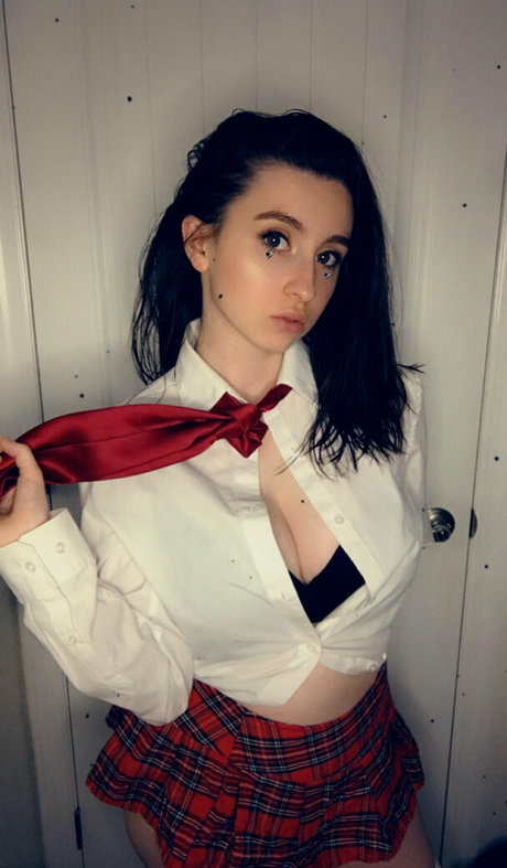 kylieefans star naked photos