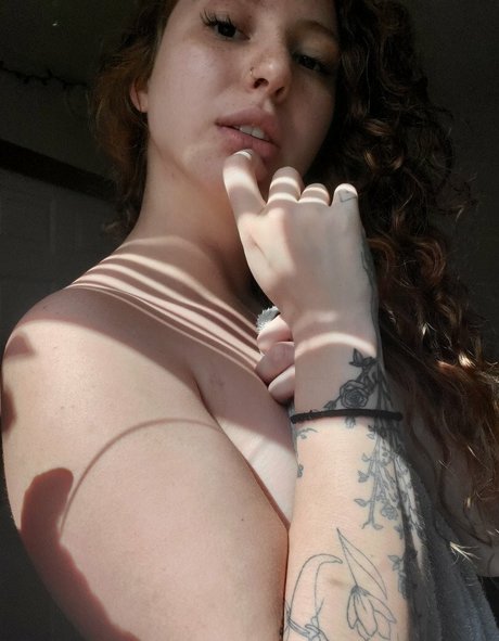 PiperMaePeach model hot galleries