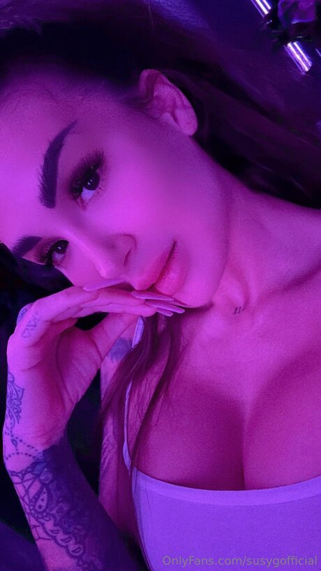 susygofficial pornstar free photo