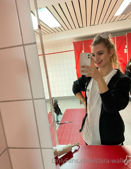 clara walker beautiful star gallery