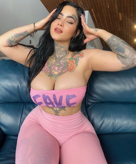 nyablutv top model img