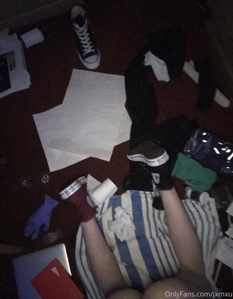 jamtom nudes model pics