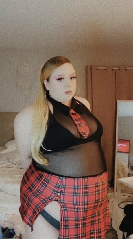 raelynnrose619 pornstar pretty photos