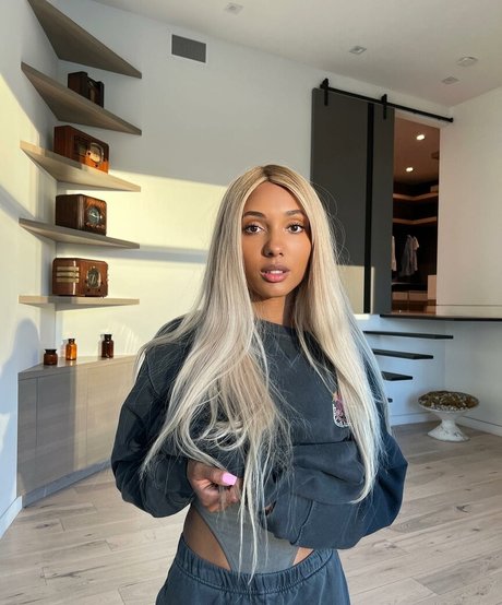 Mary Senn best pornstar image