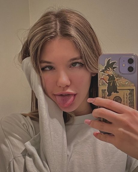 crazycutelina model nudes img