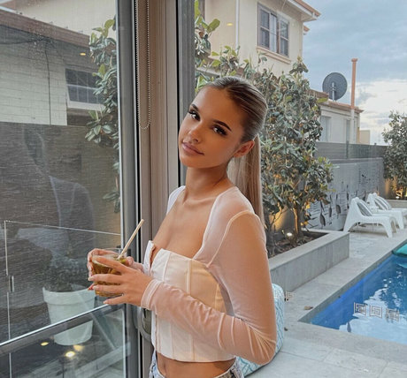 Indienna perfect model picture