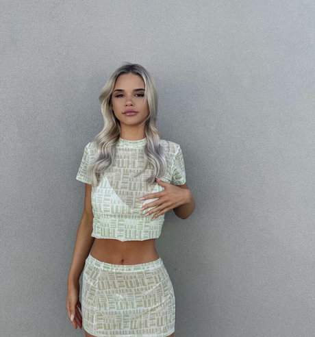 Indienna pornstar art images