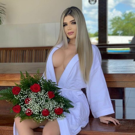 Vitoria Rocha2 pornographic model archive