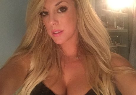XOGisele nudes model pictures
