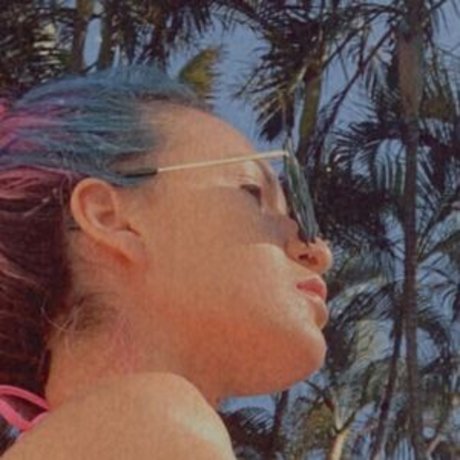 Jeskaline model free images