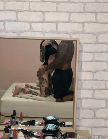 Thotoro sexy model picture