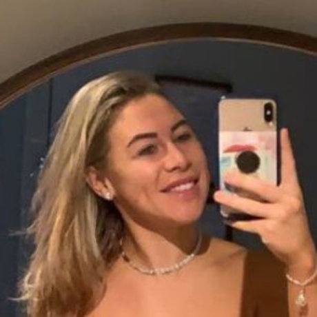 MissDarlingCM naked actress img