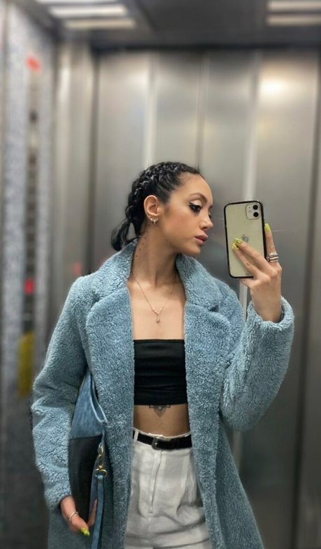 aysgencc porn model pics