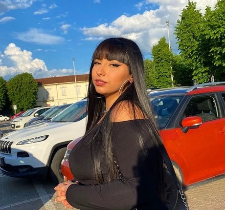 Raxien nudes star pictures