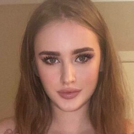 scarlettrose34e model art pics