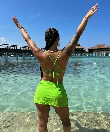 Biannca Prince sexy actress img