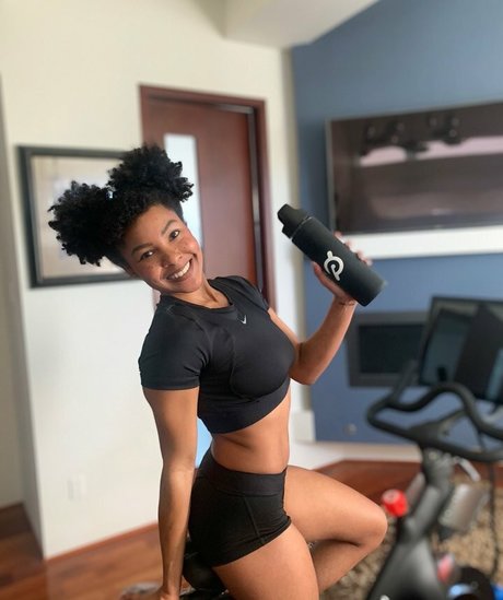 Pumkinwu erotic actress images