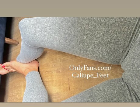 Caliupe feet star erotic images
