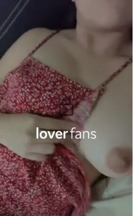 Diochyperez Nerdy sex model pic