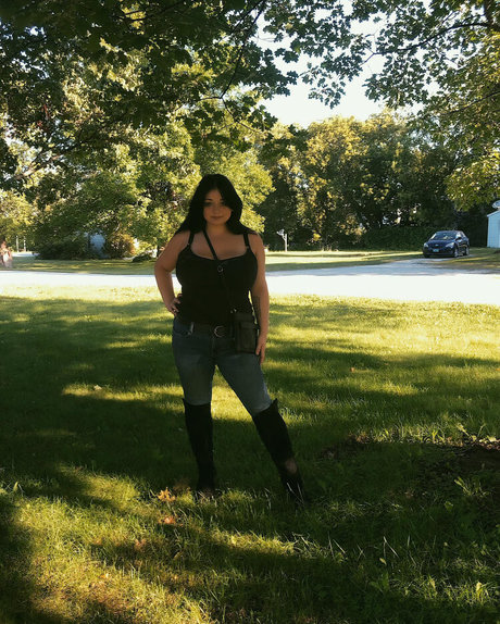 Emaliehall nudes actress pics