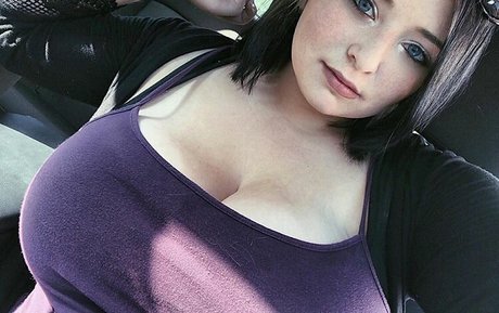 Emaliehall pornstar erotic pictures