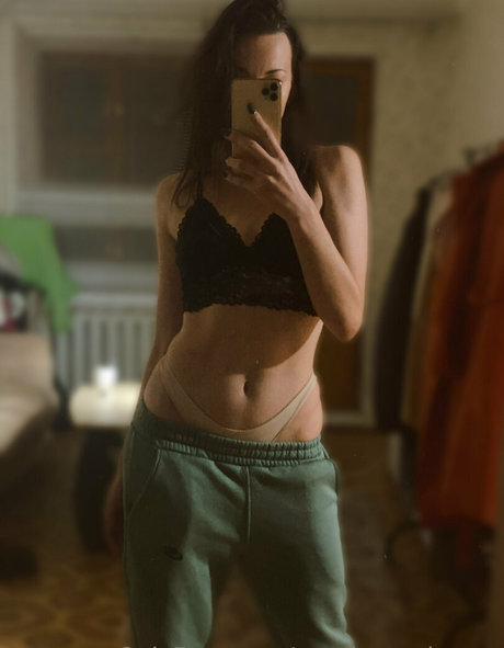 hottest mature onlyfans free naked gallery