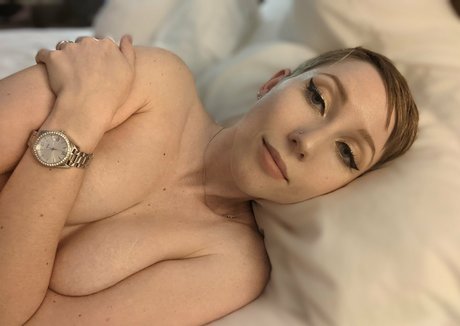 ikuyikuy star high quality pictures