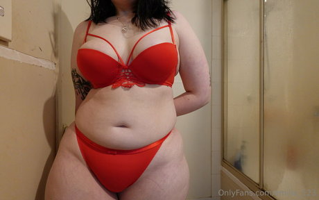 emilia 123 pornstar nice img