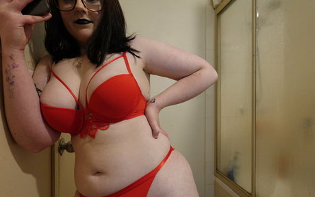 emilia 123 adult model photos