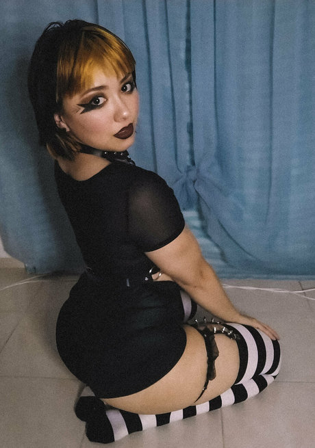 shyharukofree exclusive actress pic