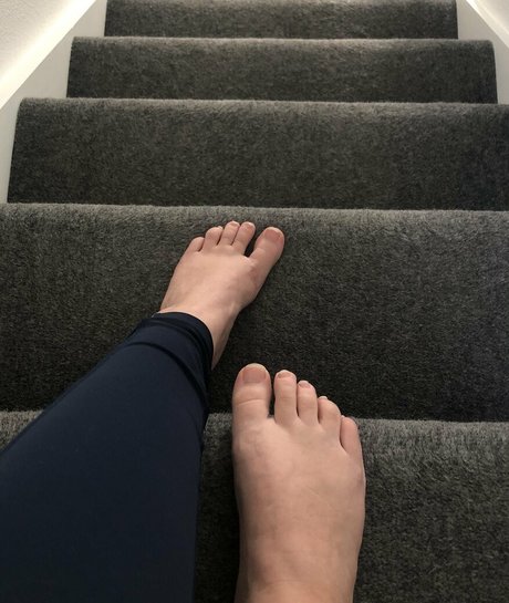 toesofmidna hd pornstar gallery