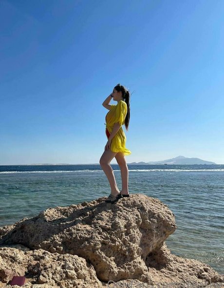 SweetBoobs_ sex actress archive