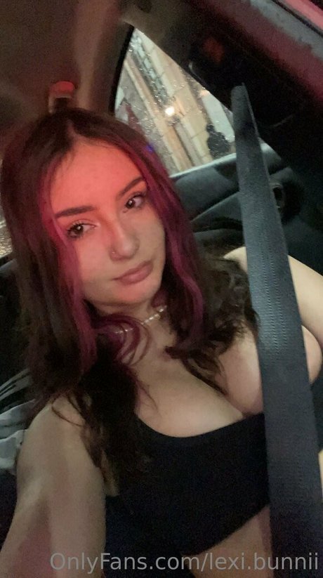 lexi bunnii pornstar naked photos