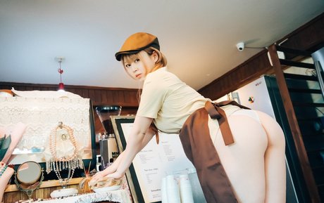 mozzimozzi 2nd star xxx photos